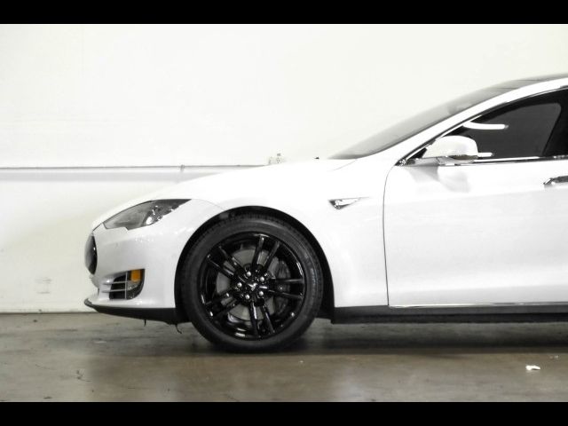 2015 Tesla Model S 85D