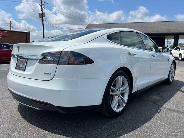 2015 Tesla Model S 90D