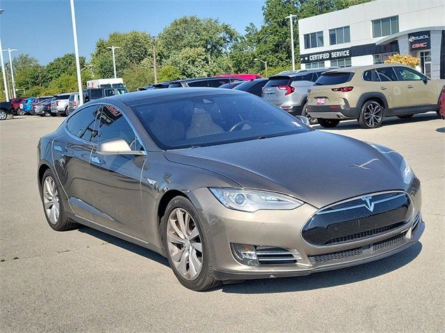 2015 Tesla Model S 85D