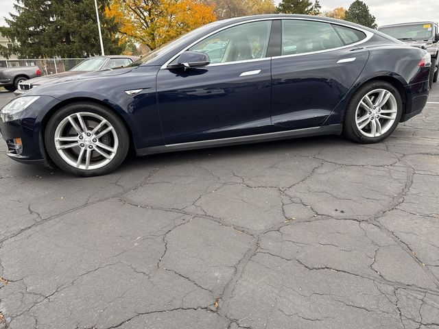 2015 Tesla Model S 85D