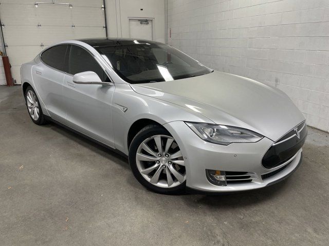 2015 Tesla Model S 85D