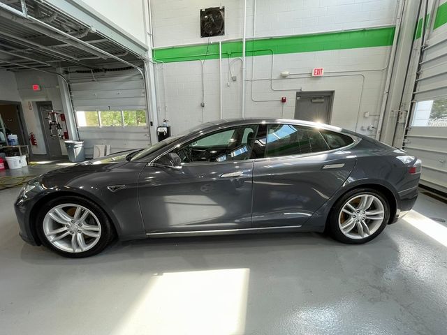 2015 Tesla Model S 85D