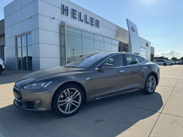 2015 Tesla Model S 85D