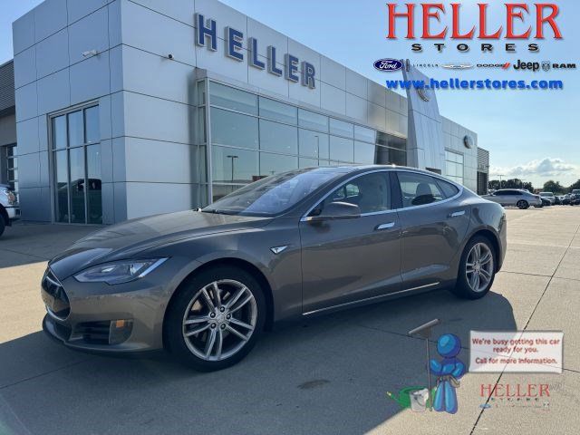 2015 Tesla Model S 85D