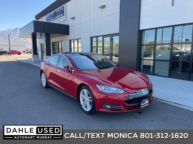 2015 Tesla Model S 85D