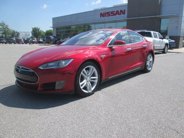 2015 Tesla Model S 85D