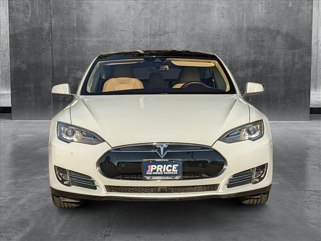 2015 Tesla Model S 85