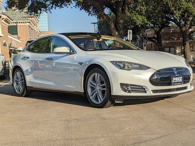 2015 Tesla Model S 85