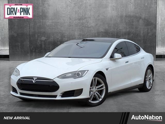 2015 Tesla Model S 85