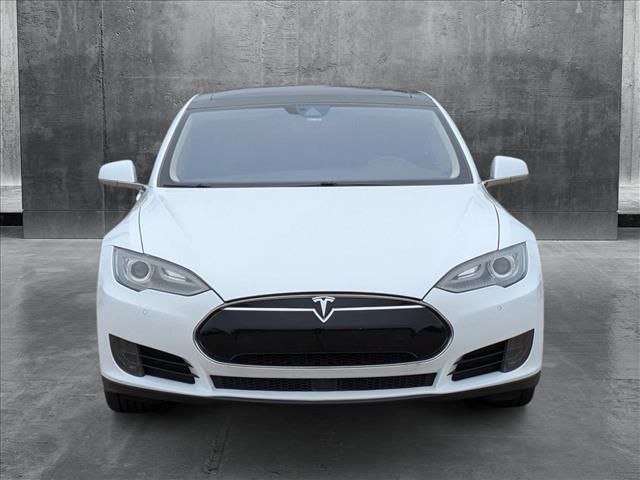 2015 Tesla Model S 85