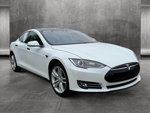 2015 Tesla Model S 85