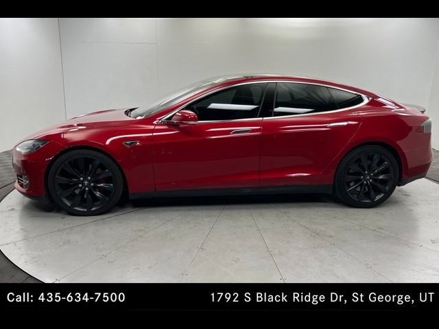 2015 Tesla Model S 90D