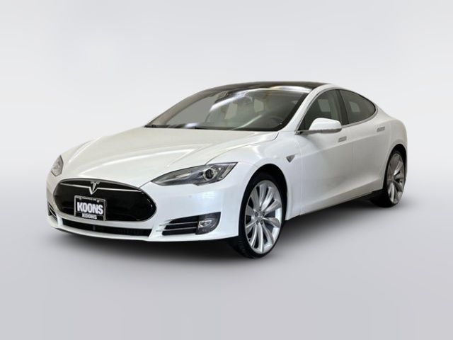 2015 Tesla Model S 90D