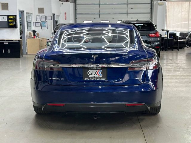 2015 Tesla Model S 90D