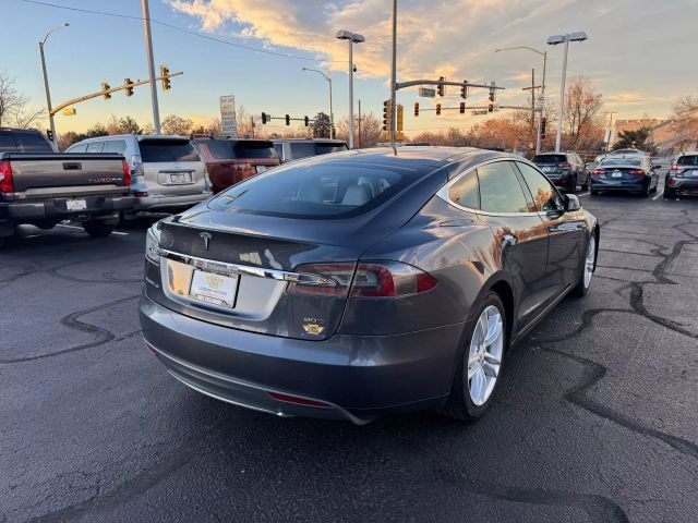 2015 Tesla Model S 90D