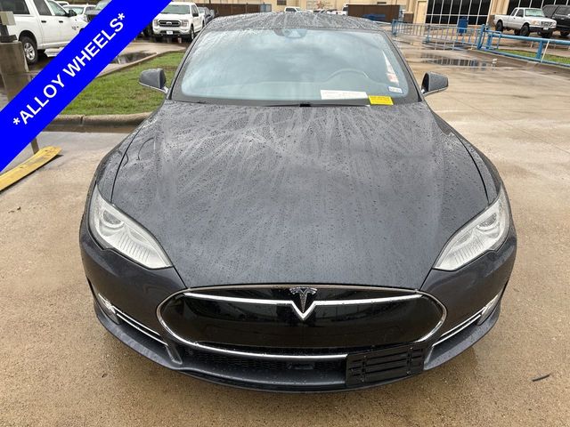 2015 Tesla Model S 90D