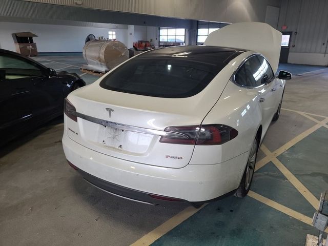 2015 Tesla Model S P85D