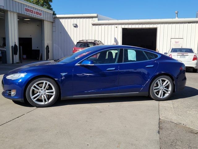 2015 Tesla Model S P85D