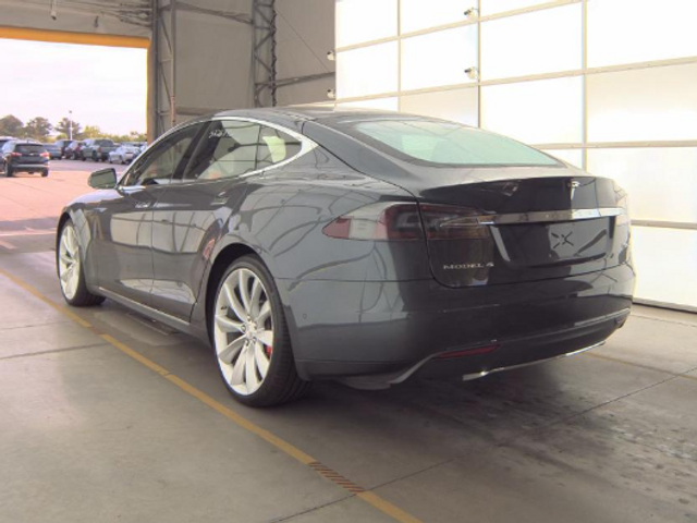2015 Tesla Model S P85D