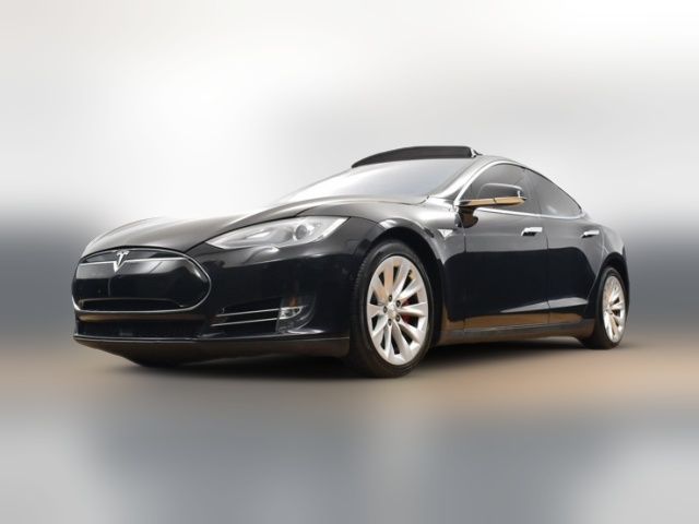 2015 Tesla Model S 90D