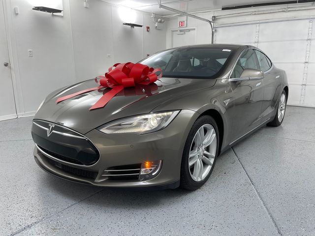 2015 Tesla Model S 85D