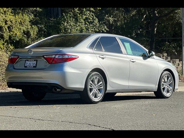 2015 Toyota Camry SE