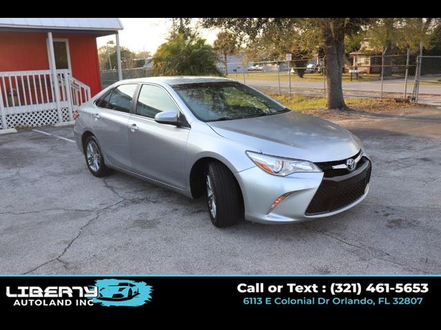 2015 Toyota Camry SE