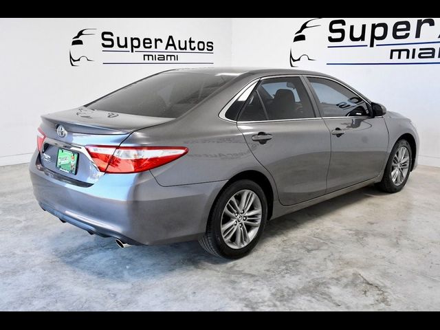 2015 Toyota Camry SE