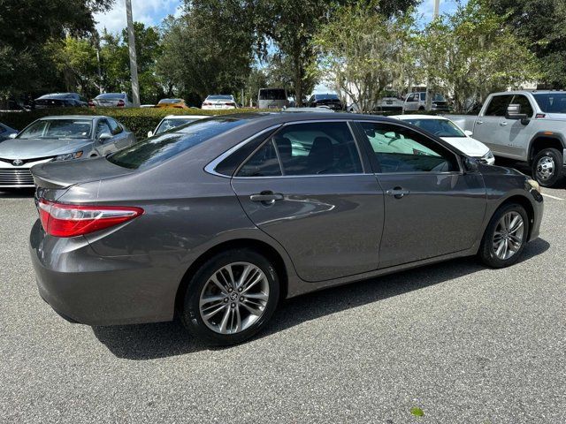 2015 Toyota Camry SE