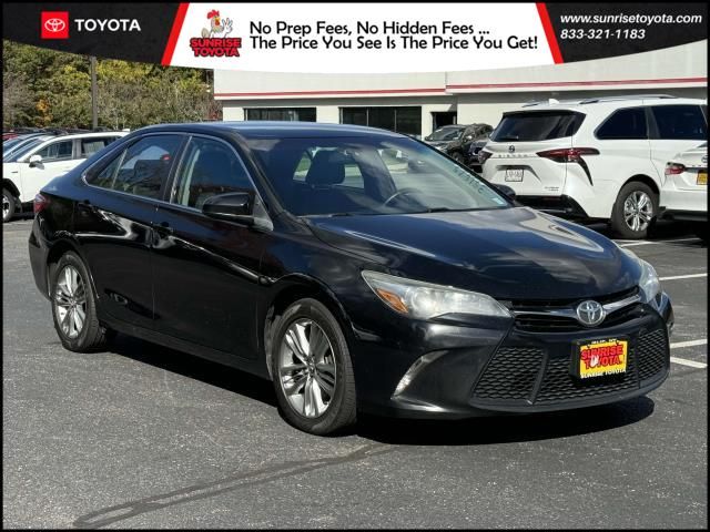 2015 Toyota Camry SE