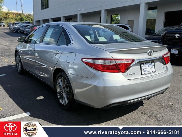 2015 Toyota Camry SE