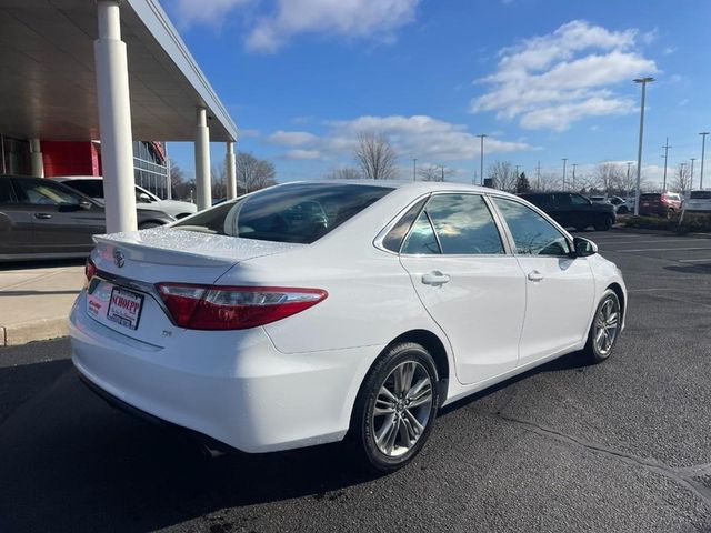 2015 Toyota Camry SE