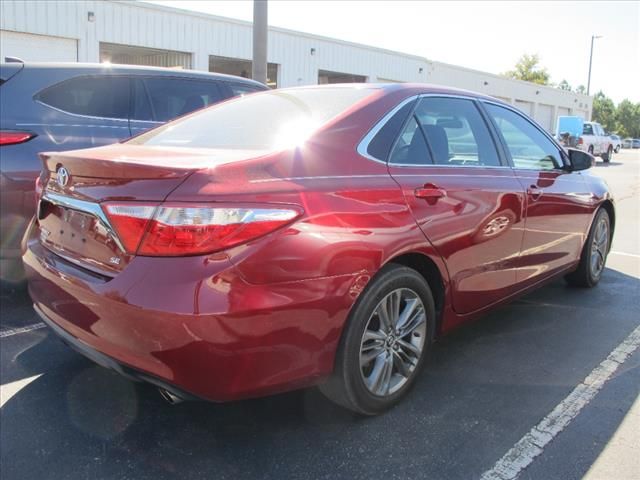 2015 Toyota Camry SE