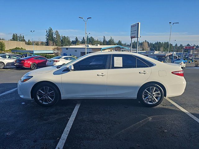 2015 Toyota Camry SE