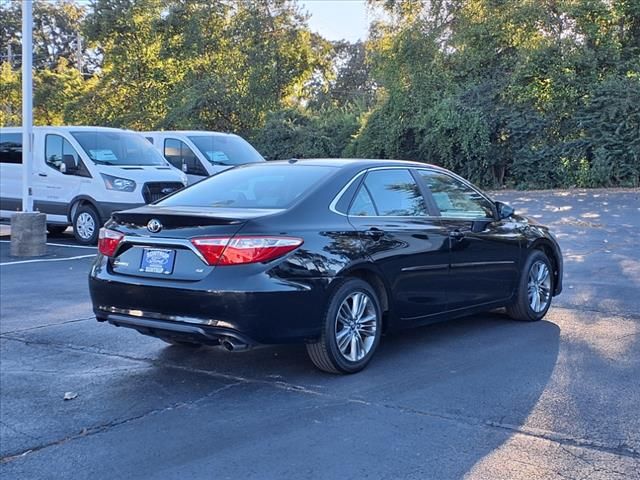 2015 Toyota Camry SE