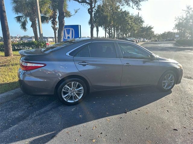 2015 Toyota Camry SE