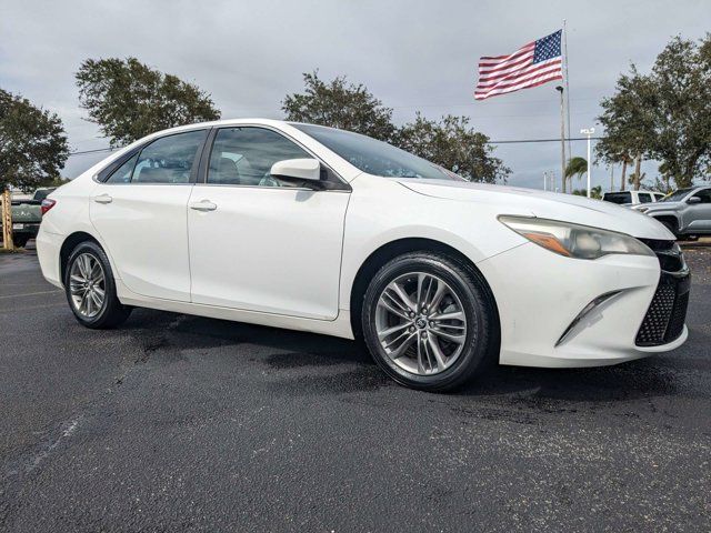 2015 Toyota Camry SE