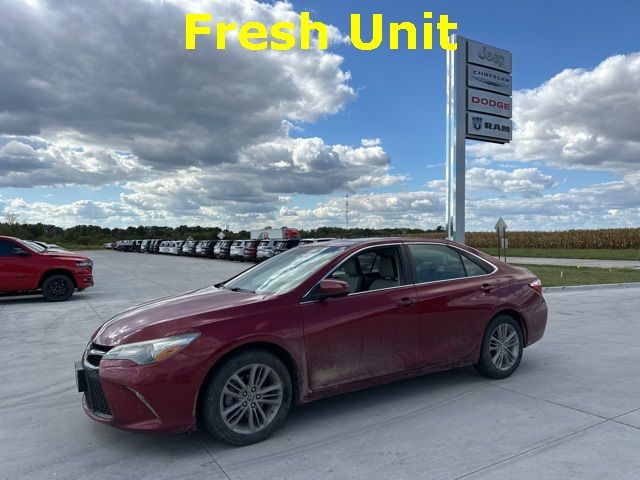 2015 Toyota Camry SE