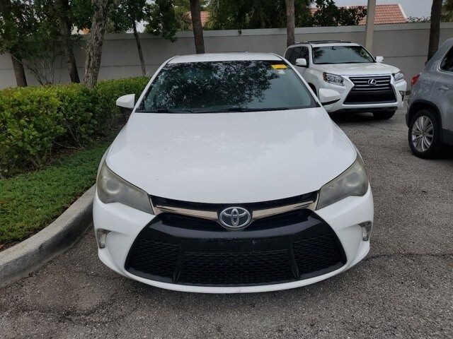 2015 Toyota Camry SE