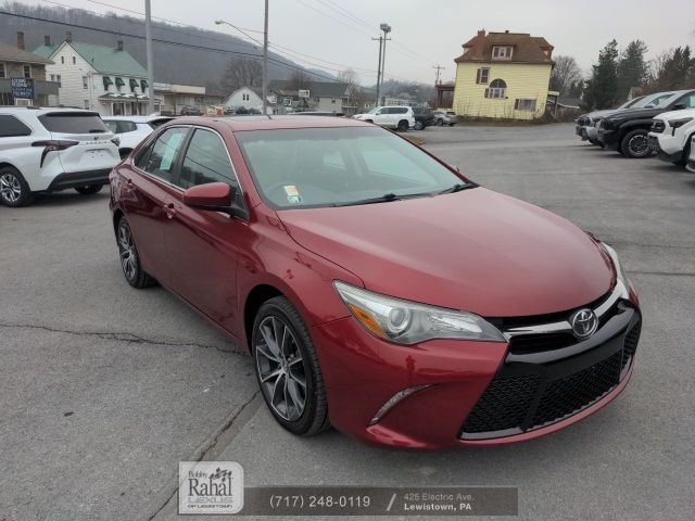 2015 Toyota Camry XSE