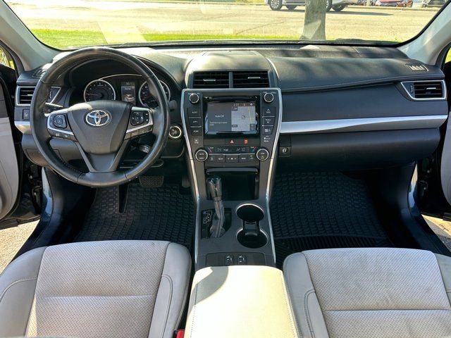 2015 Toyota Camry XSE