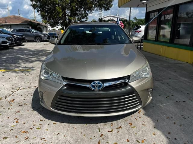 2015 Toyota Camry Hybrid LE