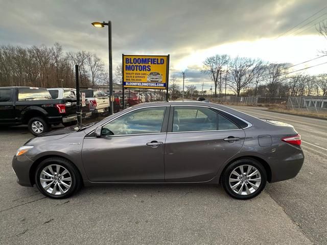 2015 Toyota Camry Hybrid XLE