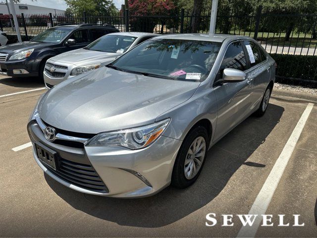 2015 Toyota Camry LE