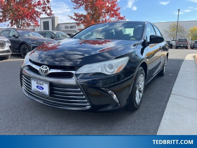 2015 Toyota Camry XSE