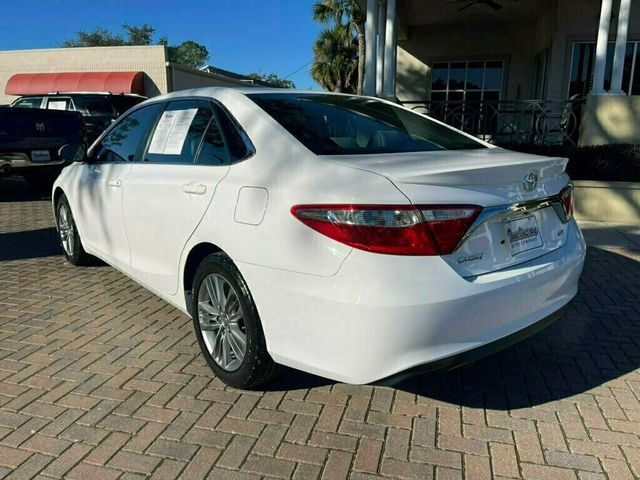 2015 Toyota Camry SE