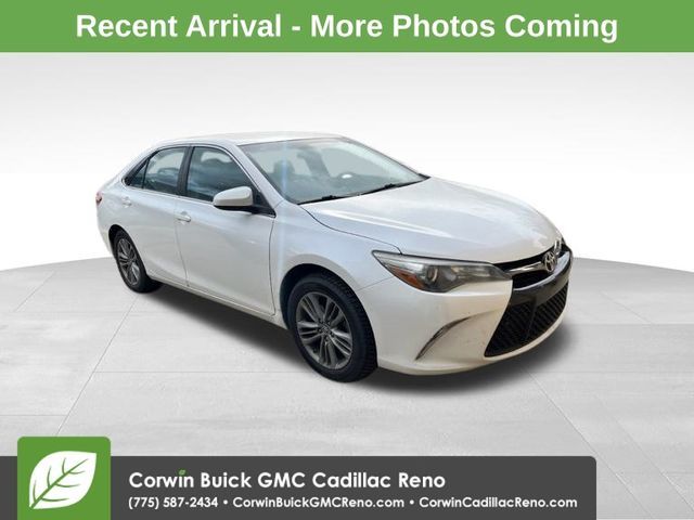 2015 Toyota Camry SE