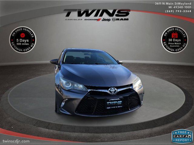 2015 Toyota Camry SE