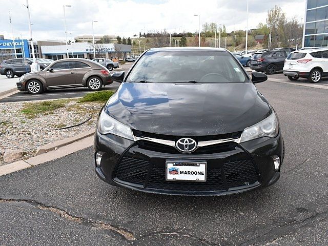 2015 Toyota Camry SE