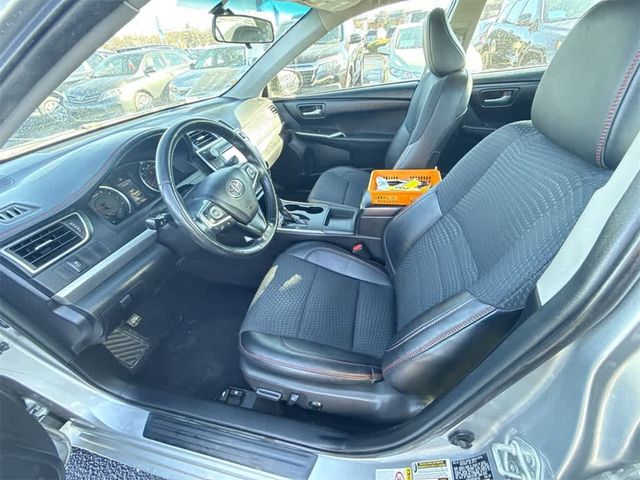 2015 Toyota Camry SE